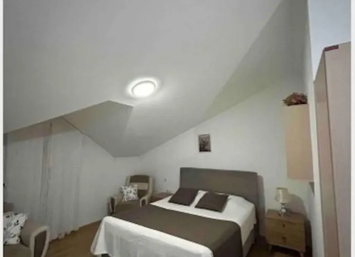 Ces *